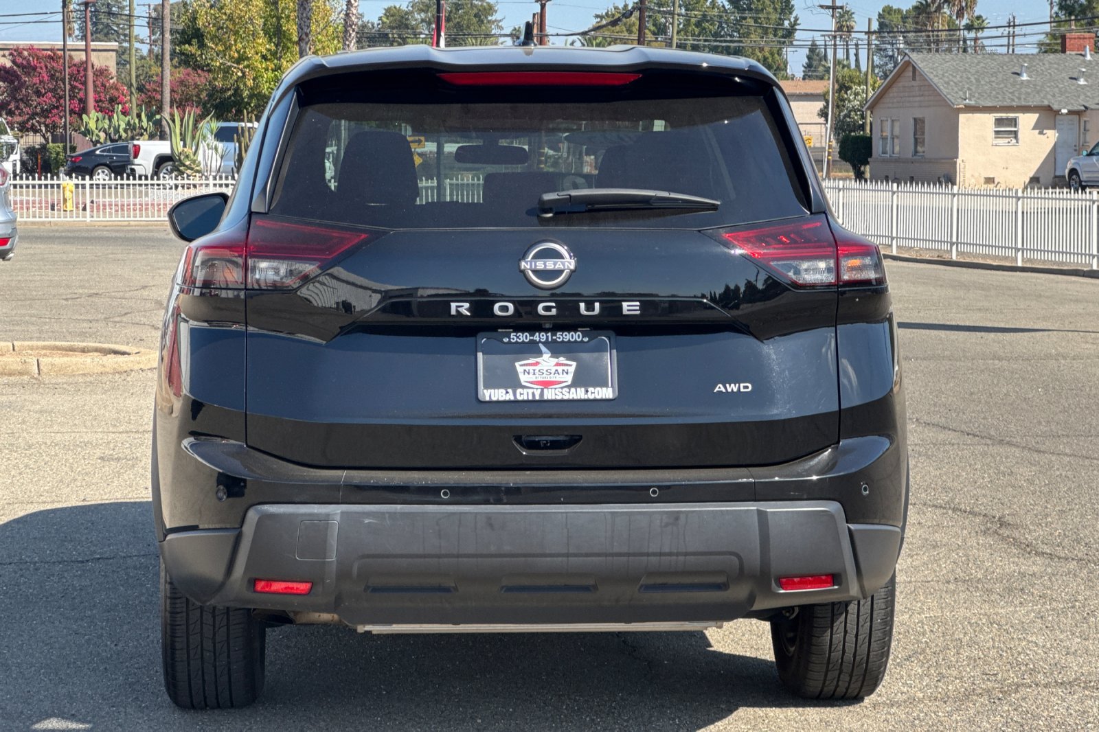 Certified 2025 Nissan Rogue SV AWD/4WD image 7