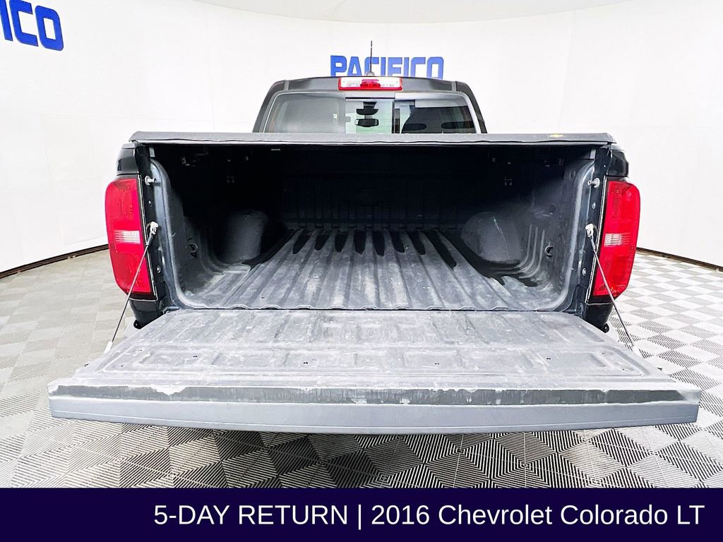 Used 2016 Chevrolet Colorado LT w/ Midnight Edition image 28