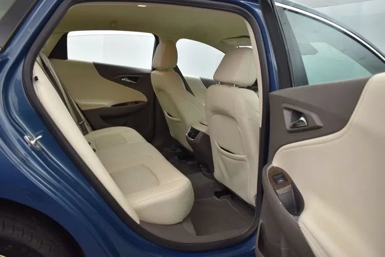 Used 2024 Chevrolet Malibu LT FWD image 17