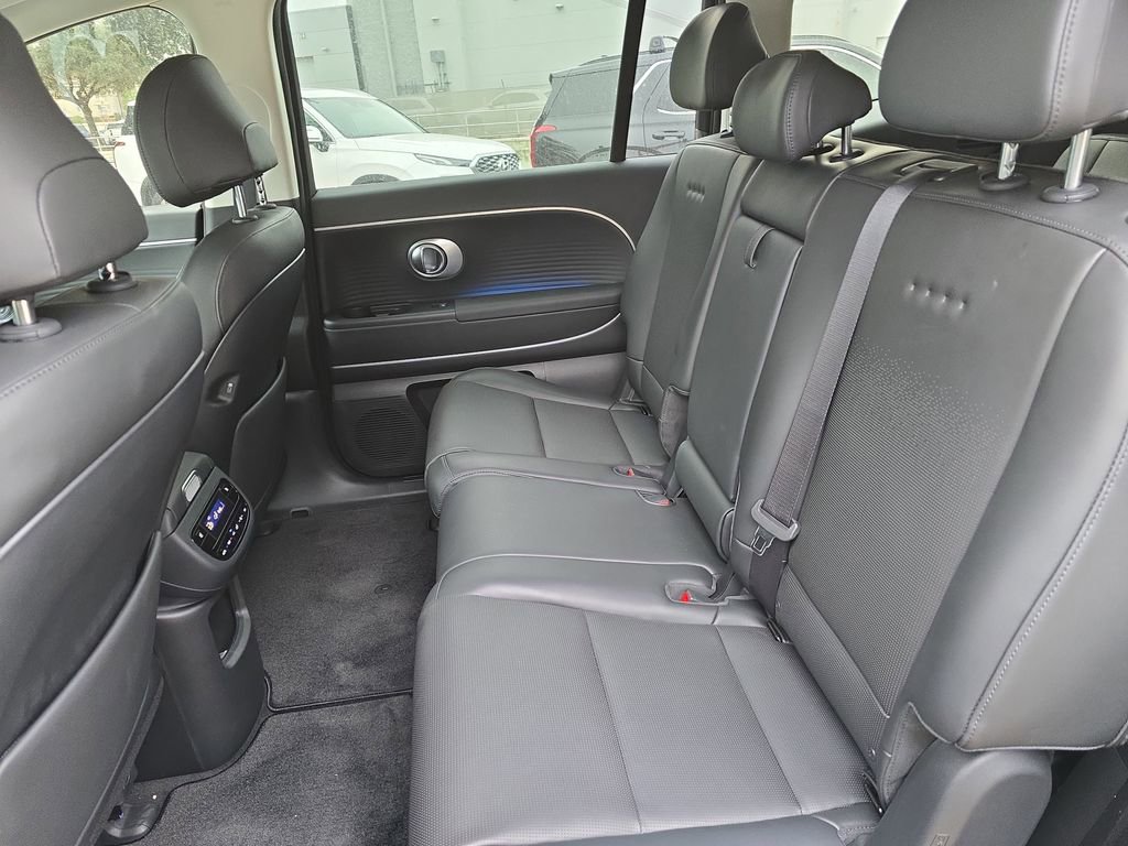 New 2026 Hyundai Ioniq 9 SEL image 15