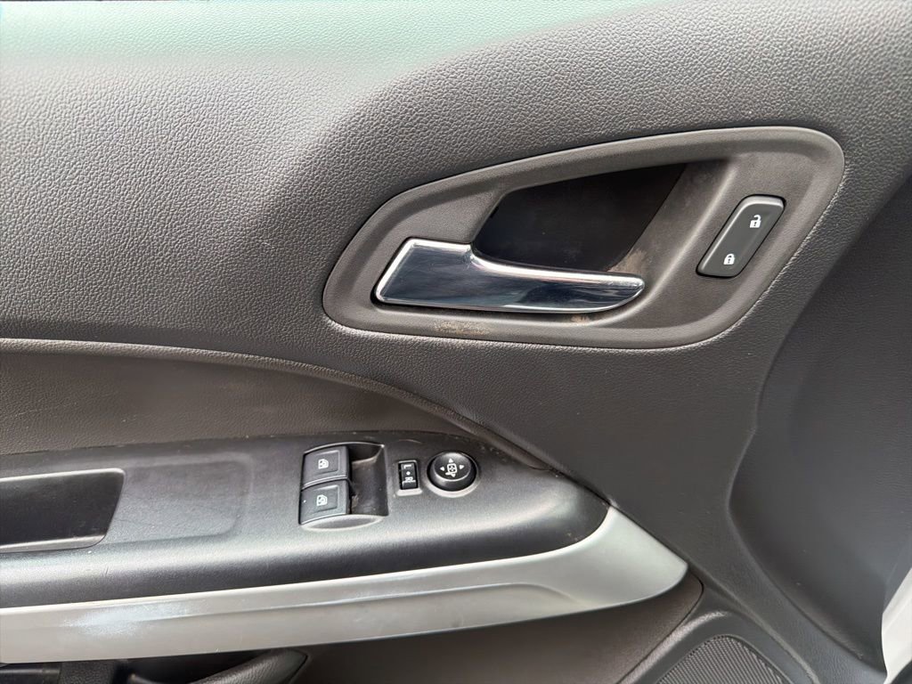 Used 2022 Chevrolet Colorado LT w/ Fleet Safety Package image 10