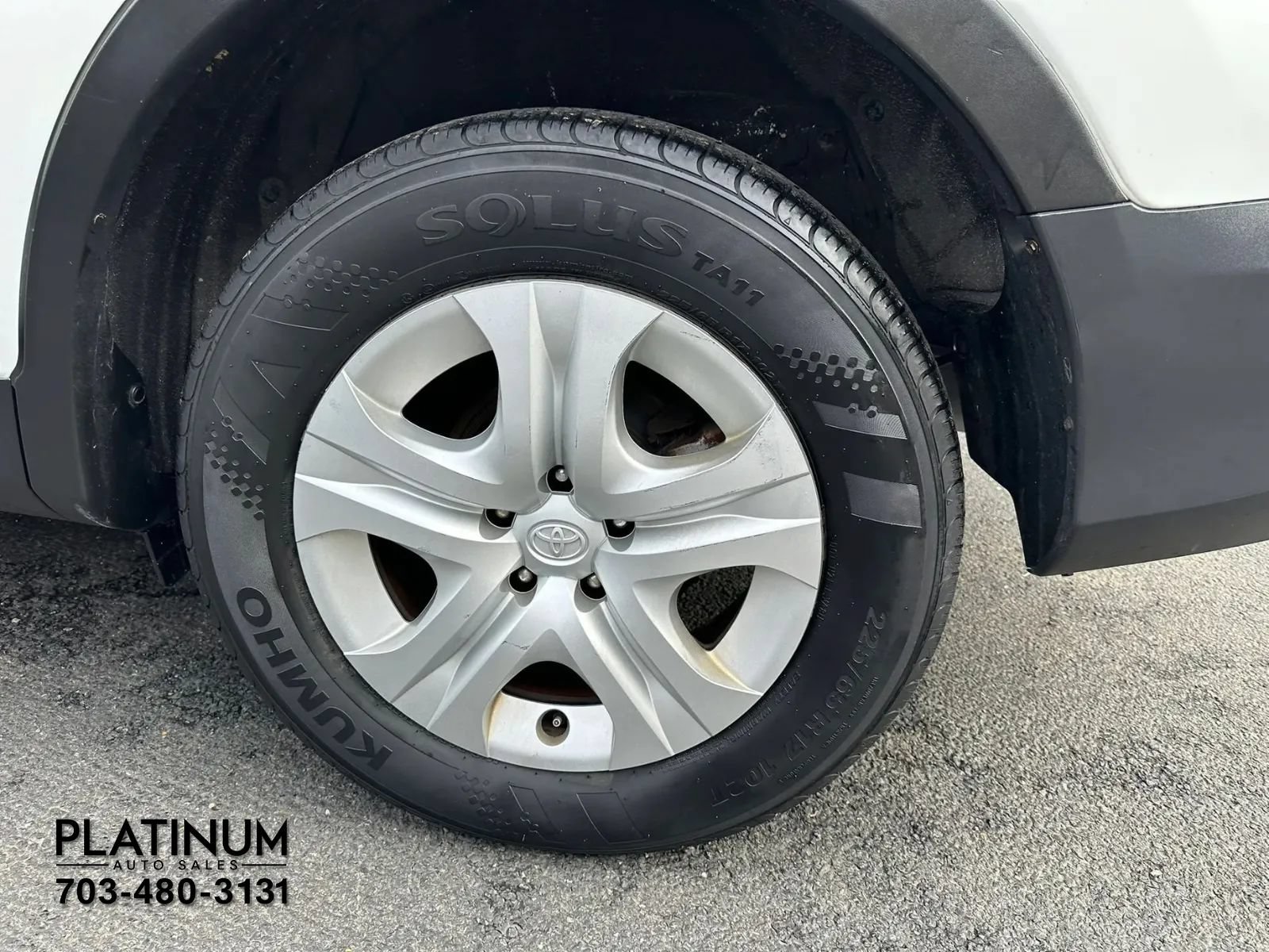Used 2015 Toyota RAV4 LE AWD/4WD image 21