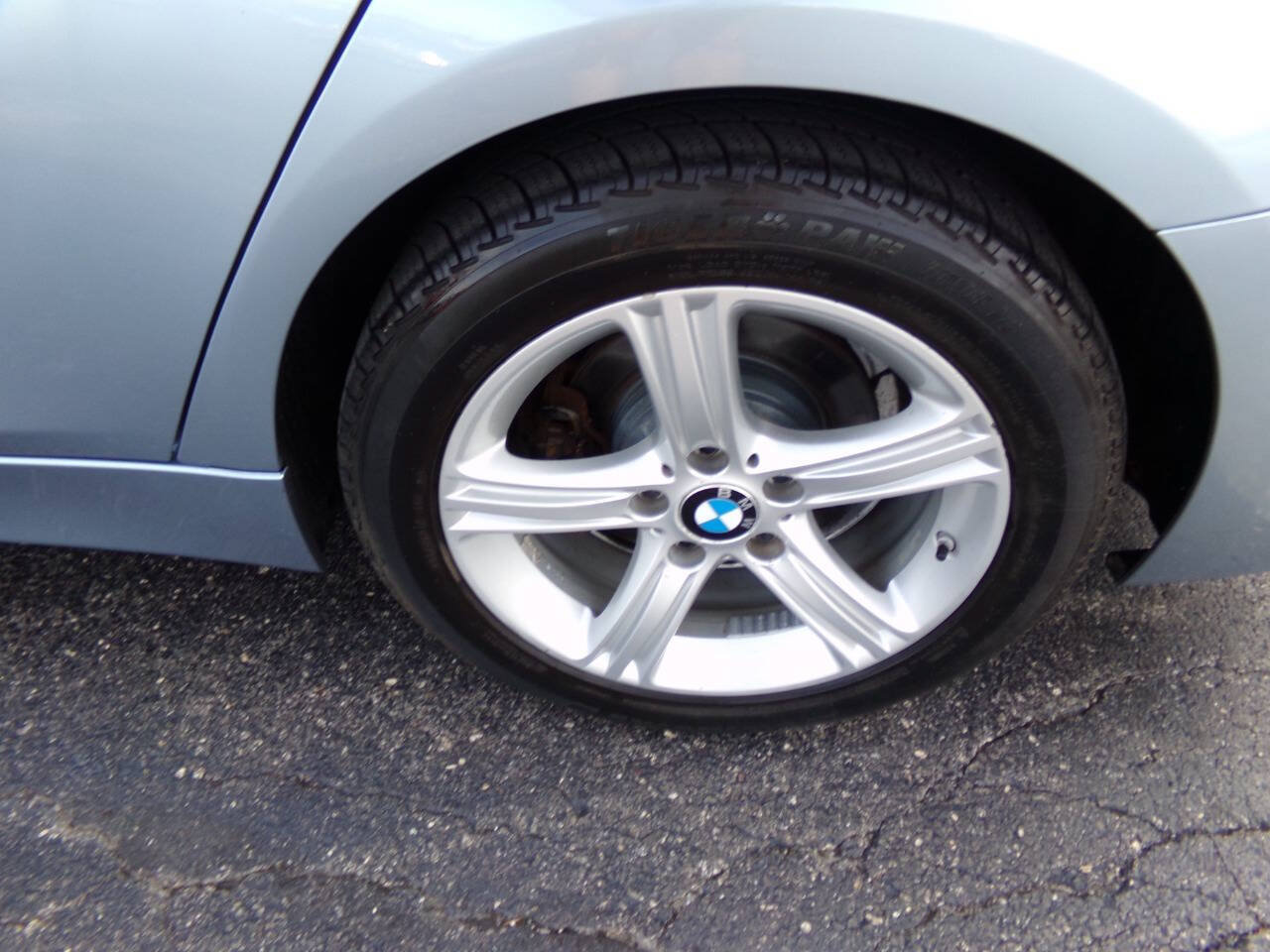 Used 2013 BMW 328i xDrive Sedan AWD/4WD image 36