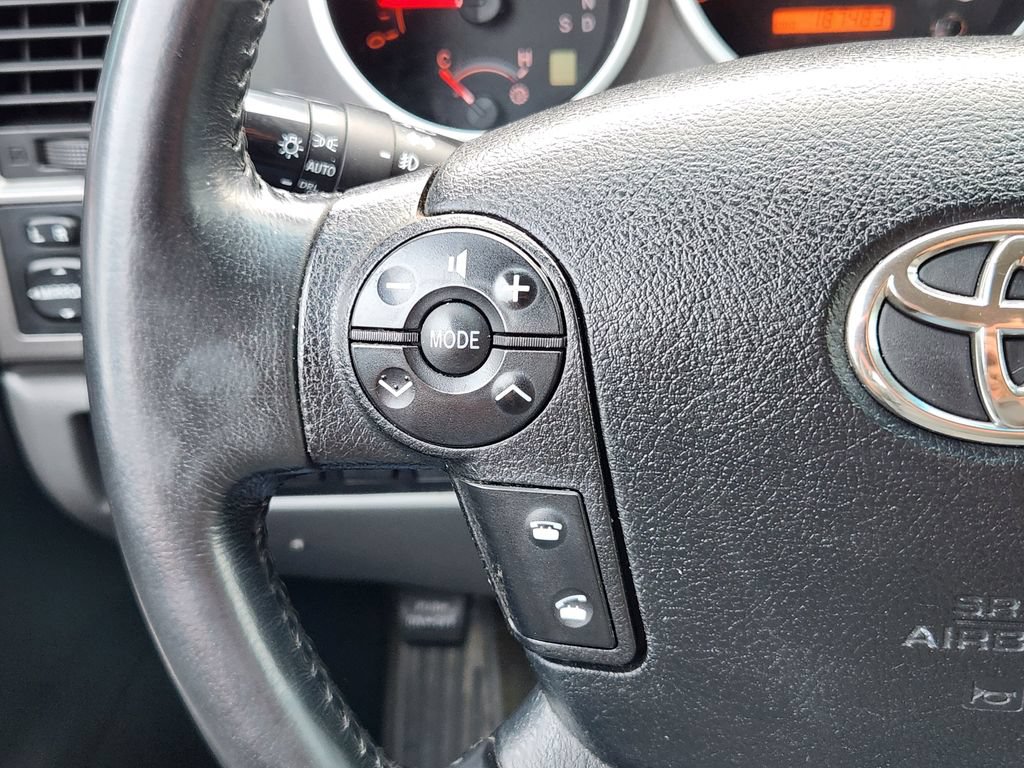 Used 2011 Toyota Sequoia SR5 AWD/4WD image 19