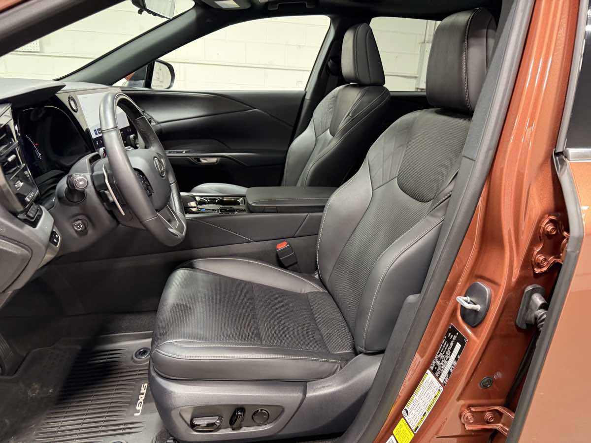 Used 2024 Lexus RX 350 Premium Plus image 15
