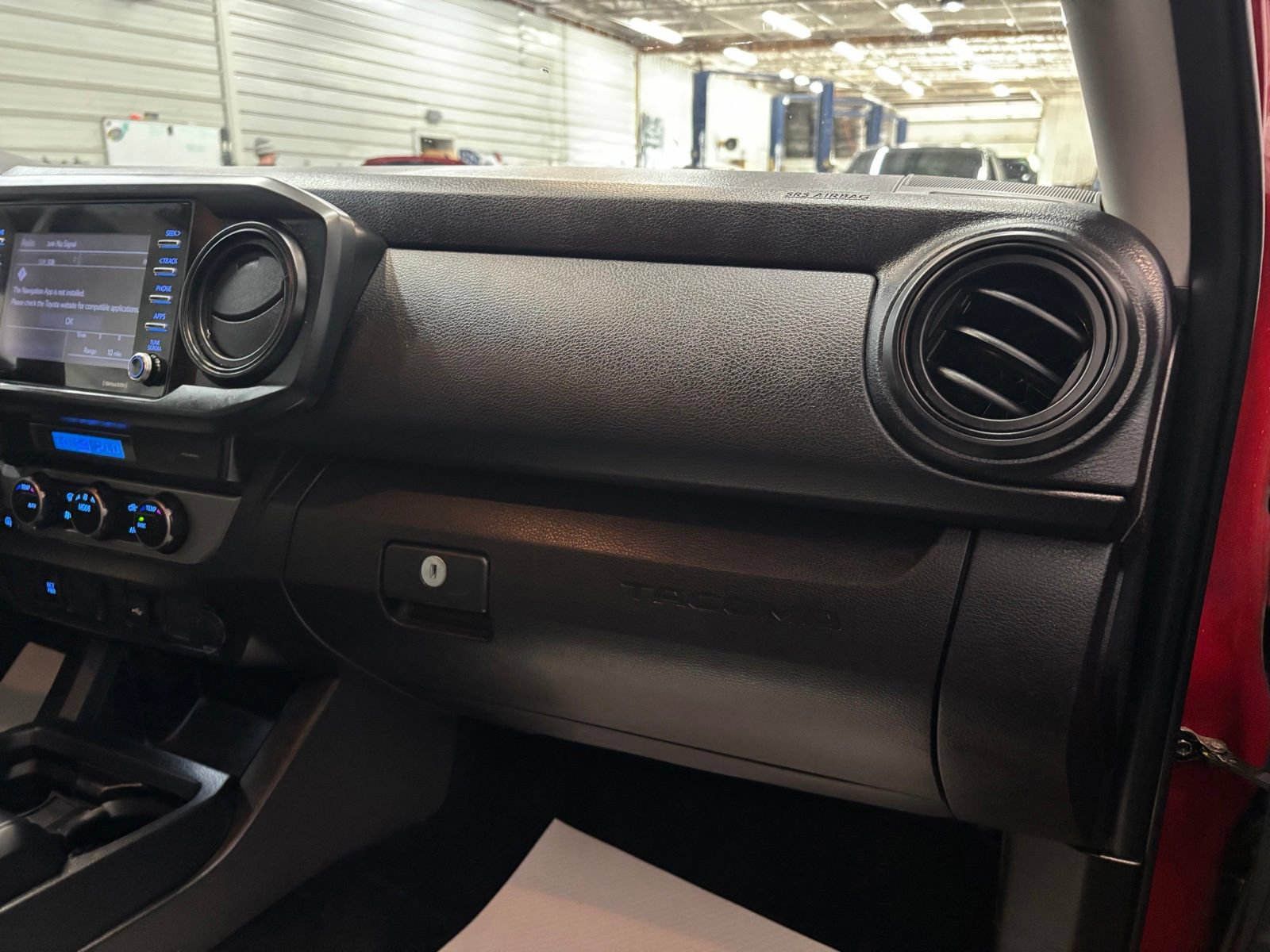 Used 2021 Toyota Tacoma SR w/ SX Package AWD/4WD image 28