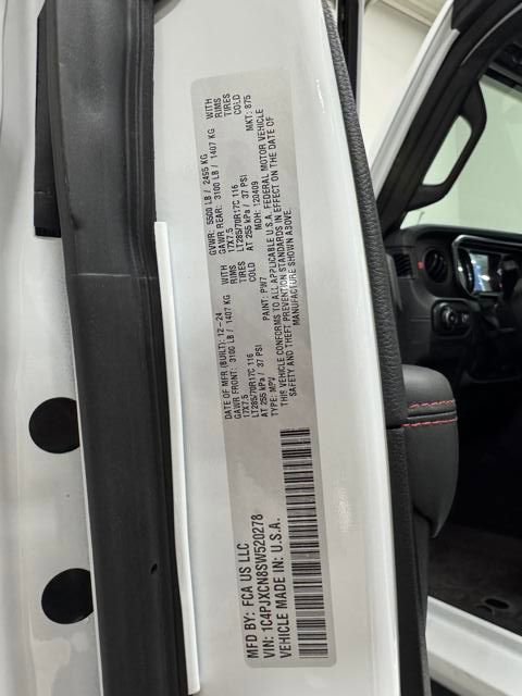 New 2025 Jeep Wrangler Rubicon w/ Convenience Group image 54