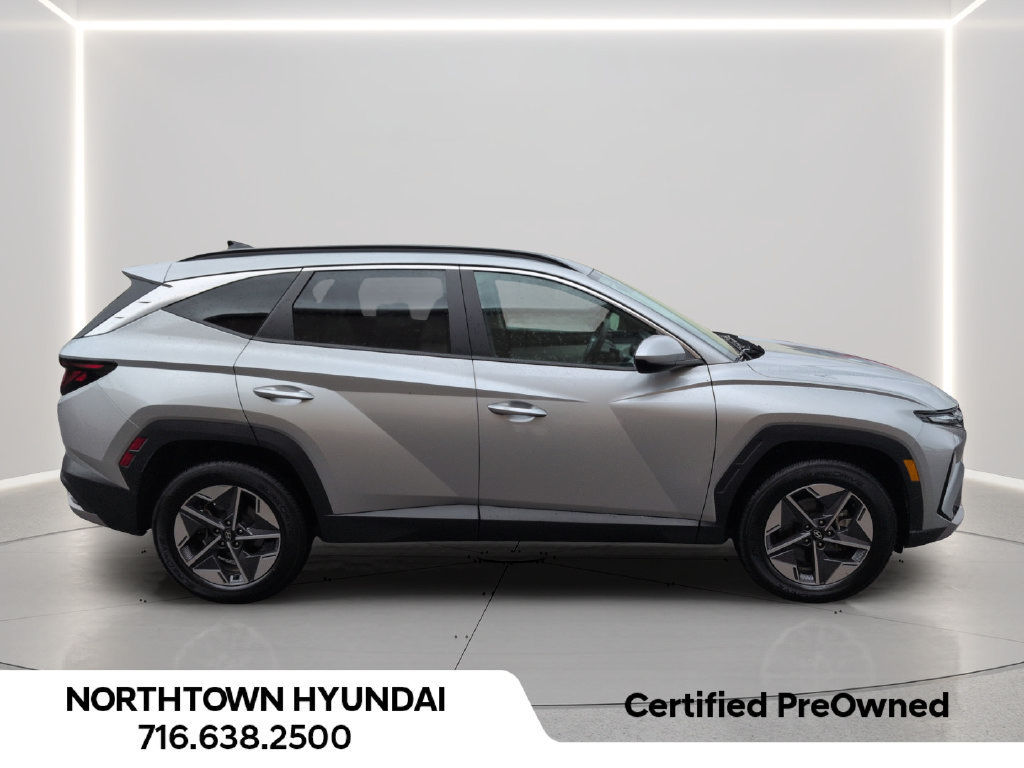 Certified 2025 Hyundai Tucson SEL AWD/4WD image 8