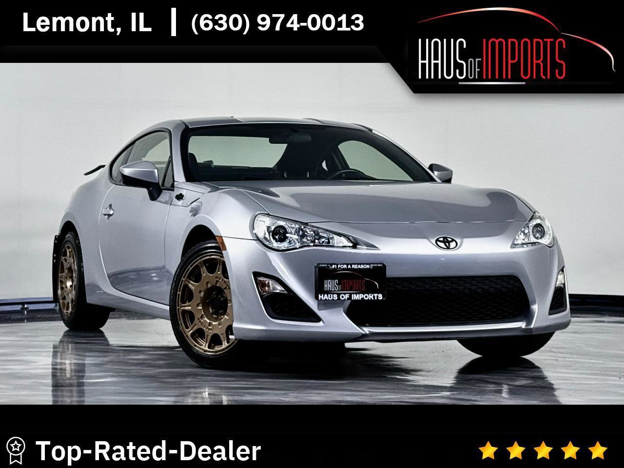 Used 2015 Scion FR-S RWD image 1