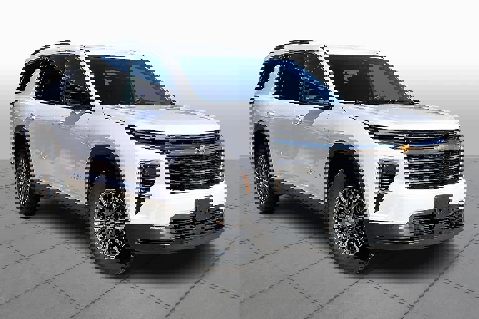 Certified 2025 Chevrolet Traverse LT image 4