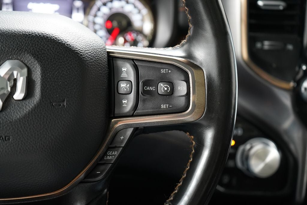 Used 2022 RAM 1500 Limited AWD/4WD image 17