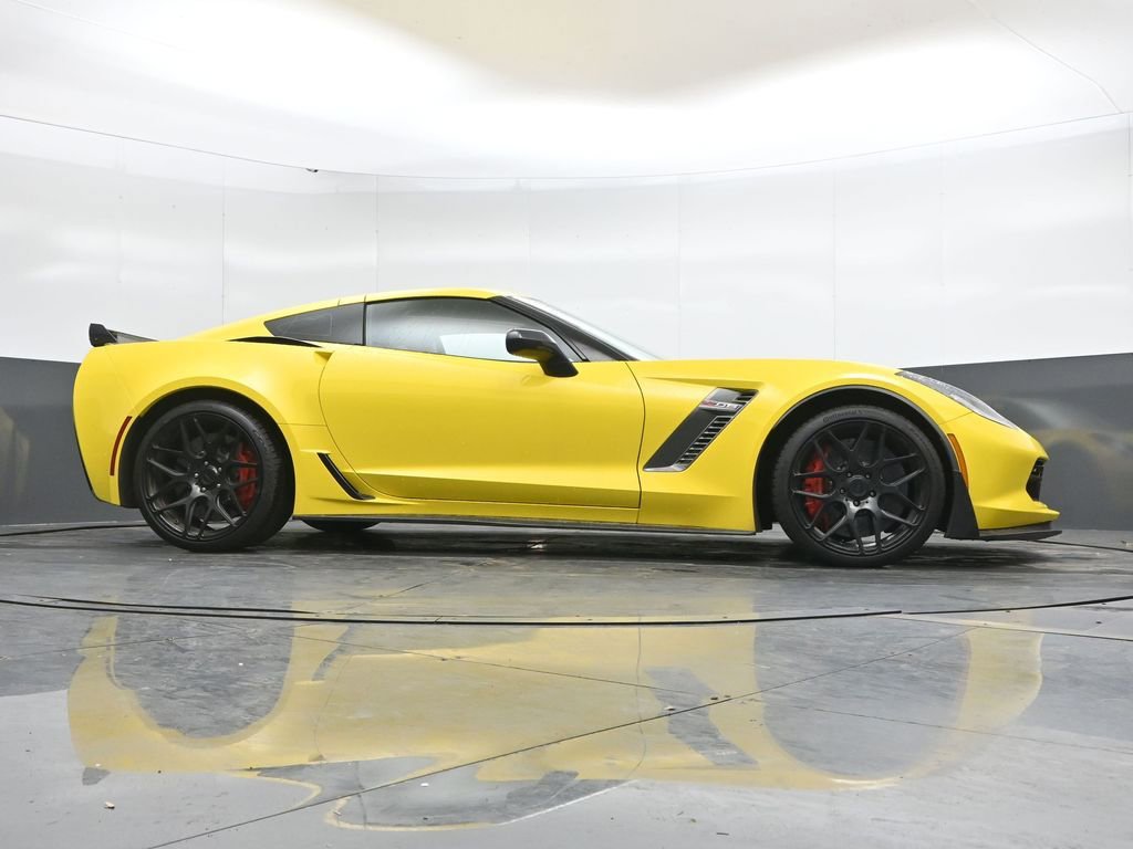 Used 2016 Chevrolet Corvette Z06 w/ Z07 Performance Package image 38