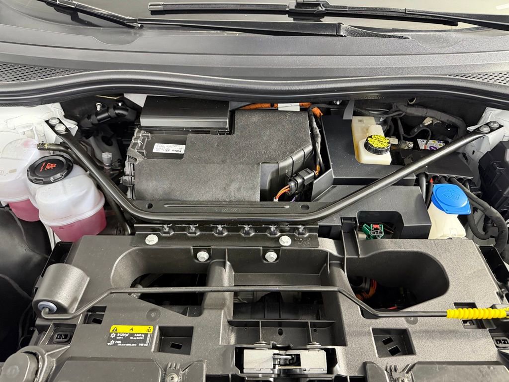 Used 2022 Volkswagen ID.4 Pro S w/ Gradient Package image 34