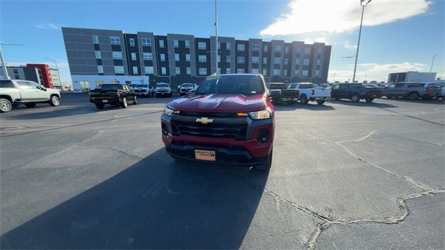 Used 2023 Chevrolet Colorado LT w/ LT Convenience Package II image 3
