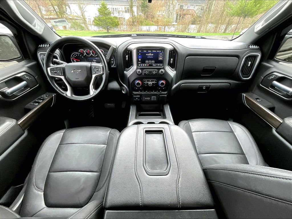 Used 2021 Chevrolet Silverado 1500 LT Trail Boss w/ Convenience Package II AWD/4WD image 21
