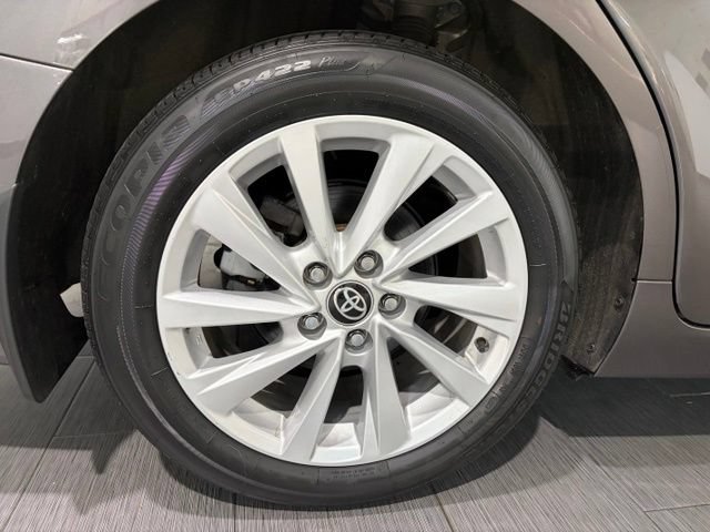 Used 2023 Toyota Camry LE w/ Convenience Package FWD image 24