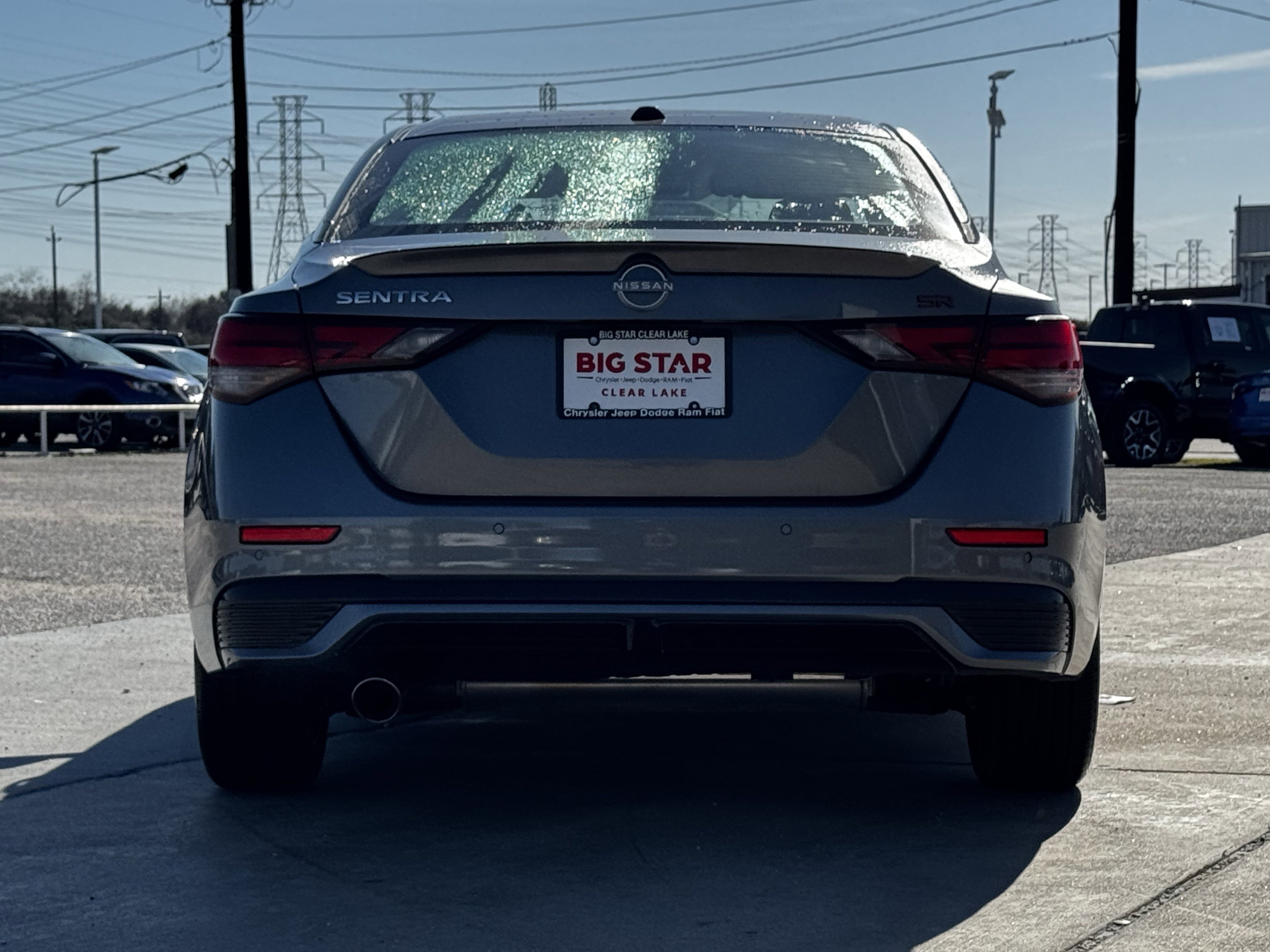 Used 2025 Nissan Sentra SR image 9