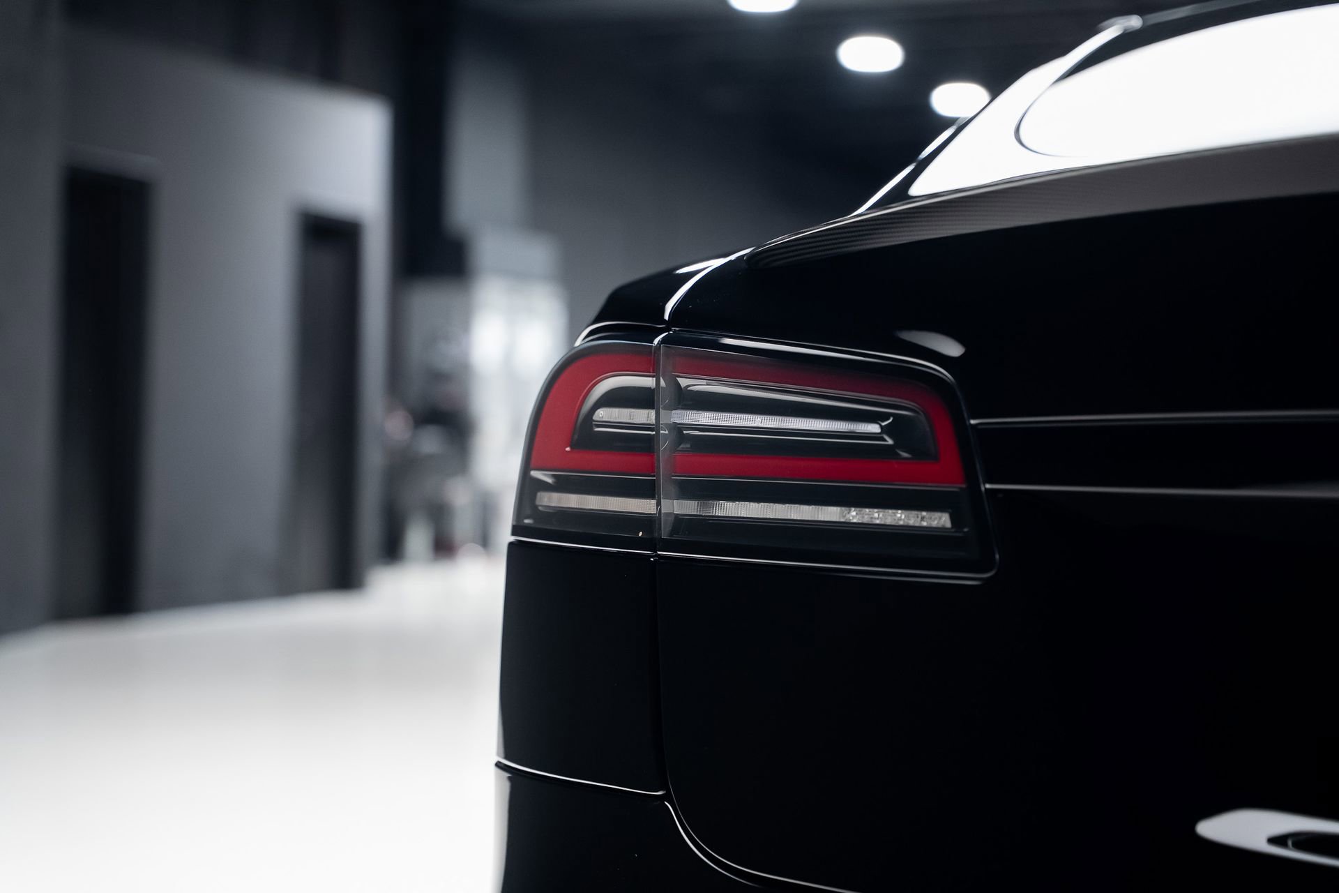 Used 2022 Tesla Model S Plaid image 27