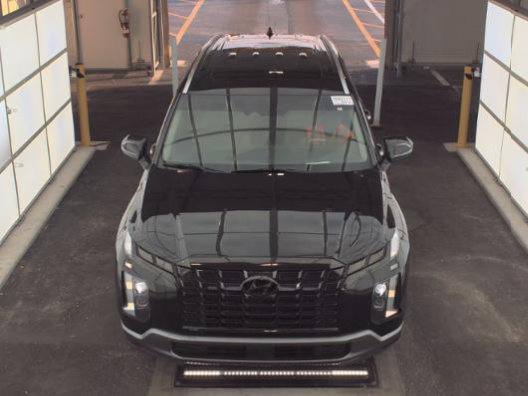 Used 2023 Hyundai Palisade Limited w/ Winter Package FWD image 2