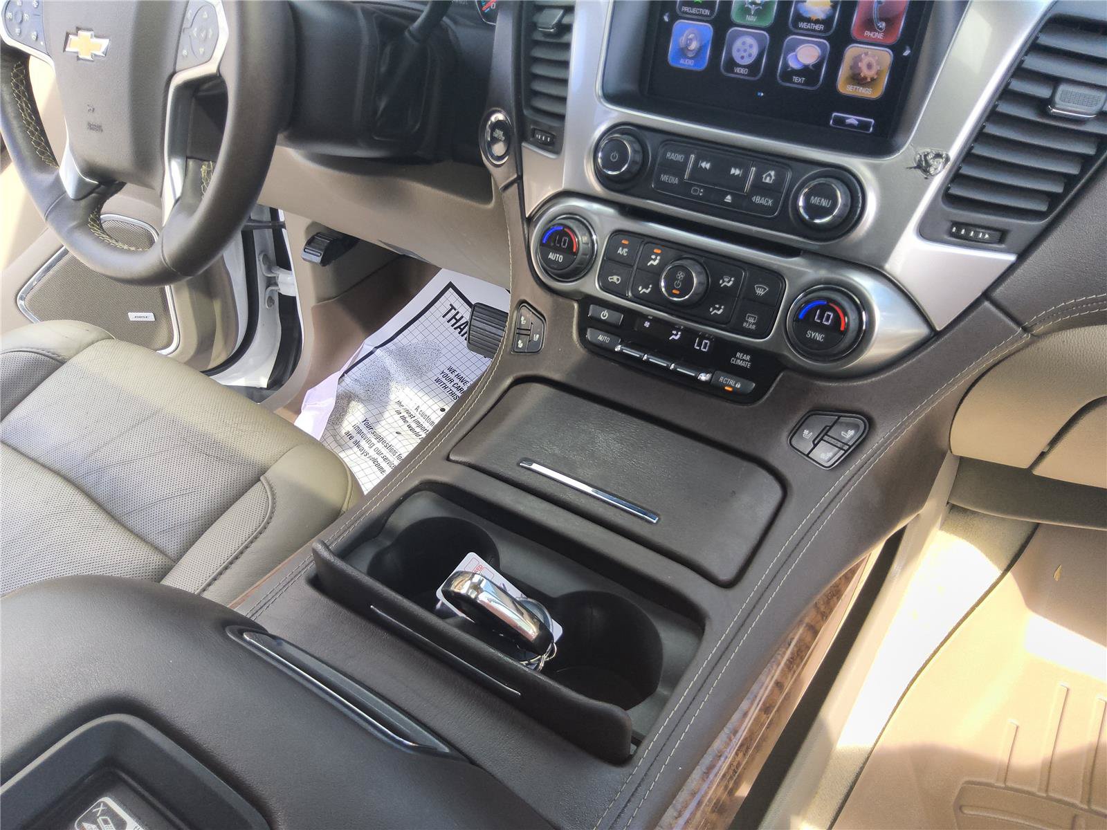 Used 2017 Chevrolet Suburban Premier AWD/4WD image 34