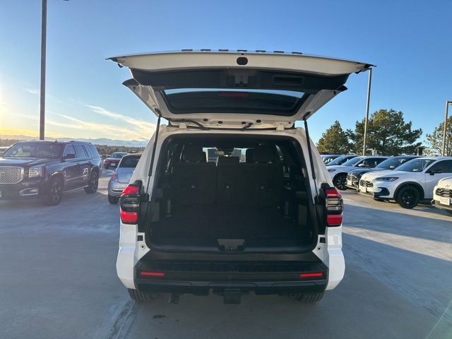 Used 2025 Toyota 4Runner SR5 image 29