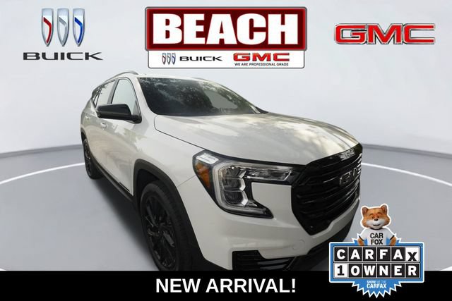 Used 2024 GMC Terrain SLE w/ Driver Convenience Package