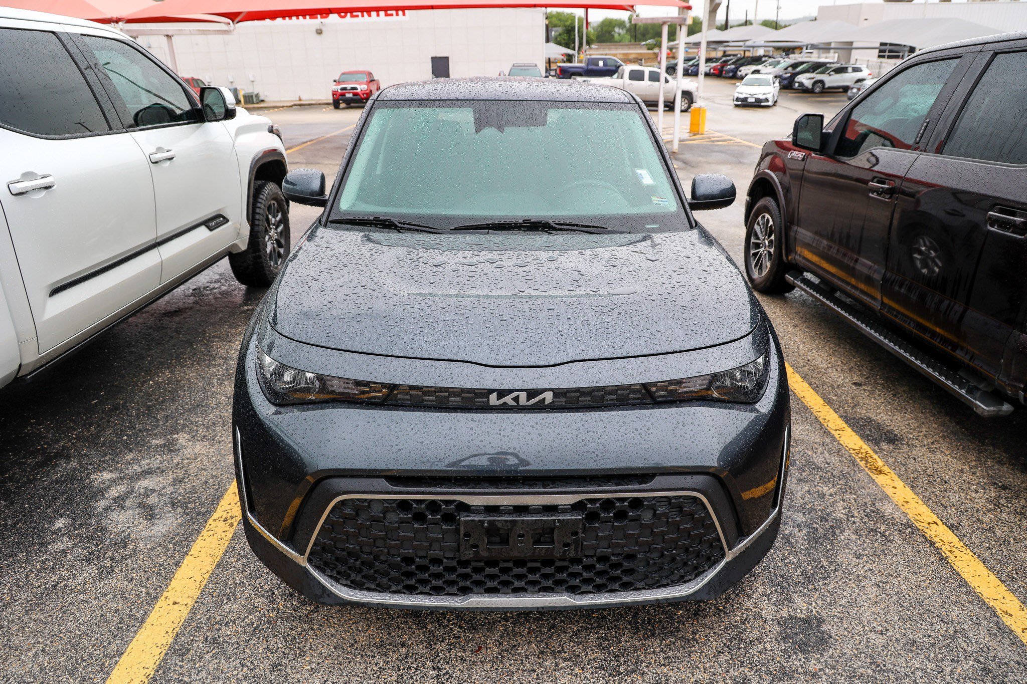 Used 2024 Kia Soul LX w/ Option Group 015 FWD image 5
