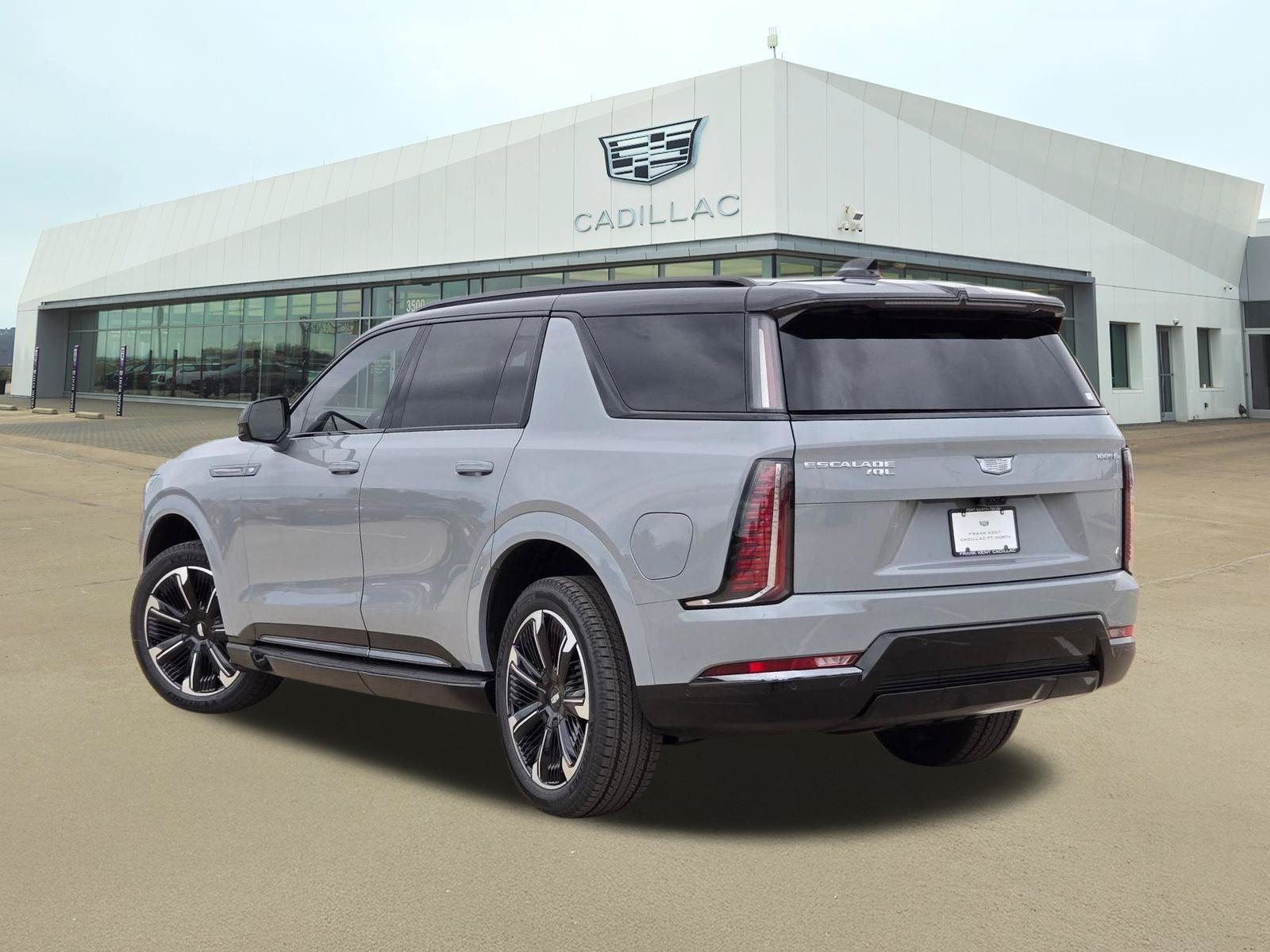 New 2026 Cadillac Escalade IQL Sport 1 w/ LPO, Floor Liner Package AWD/4WD image 4