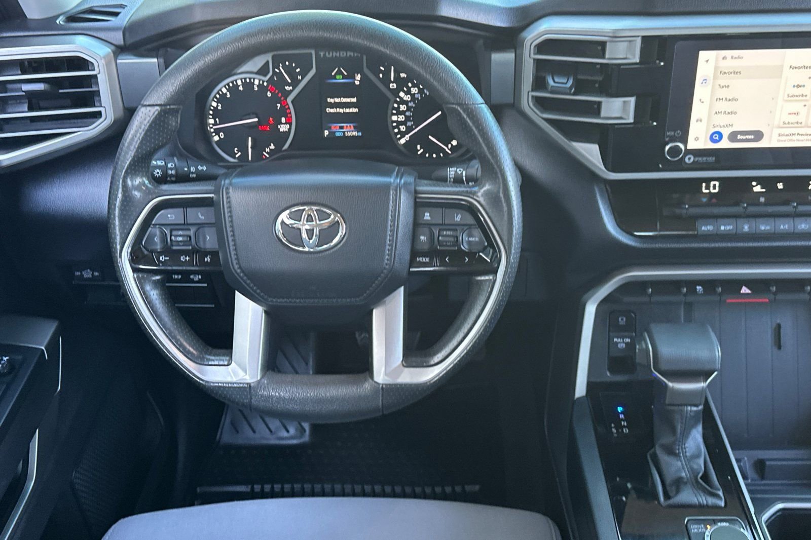 Used 2022 Toyota Tundra SR5 w/ Convenience Package image 16