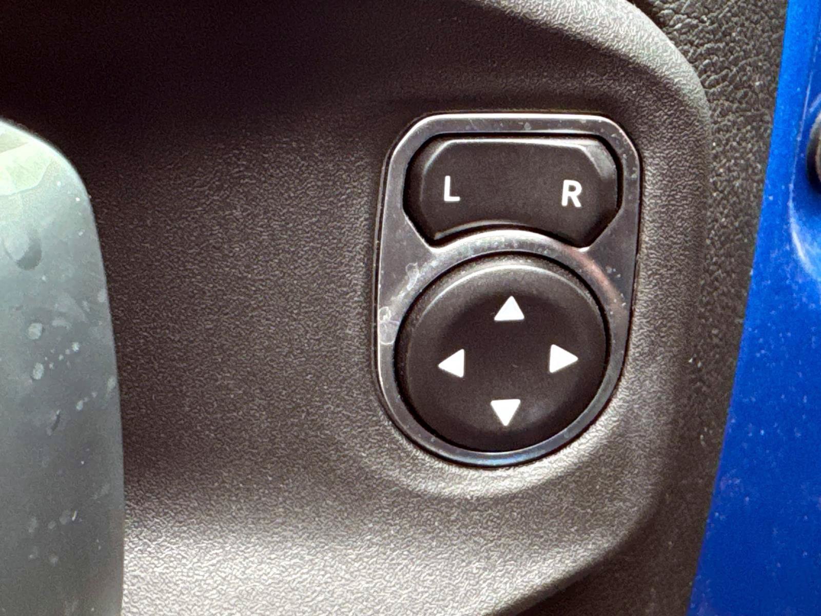 Used 2023 Jeep Wrangler Unlimited w/ Cold Weather Group AWD/4WD image 20
