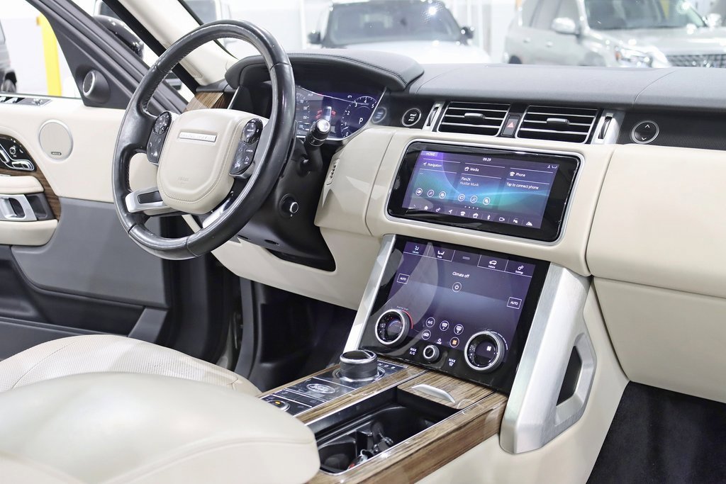 Used 2018 Land Rover Range Rover Long Wheelbase Supercharged image 33