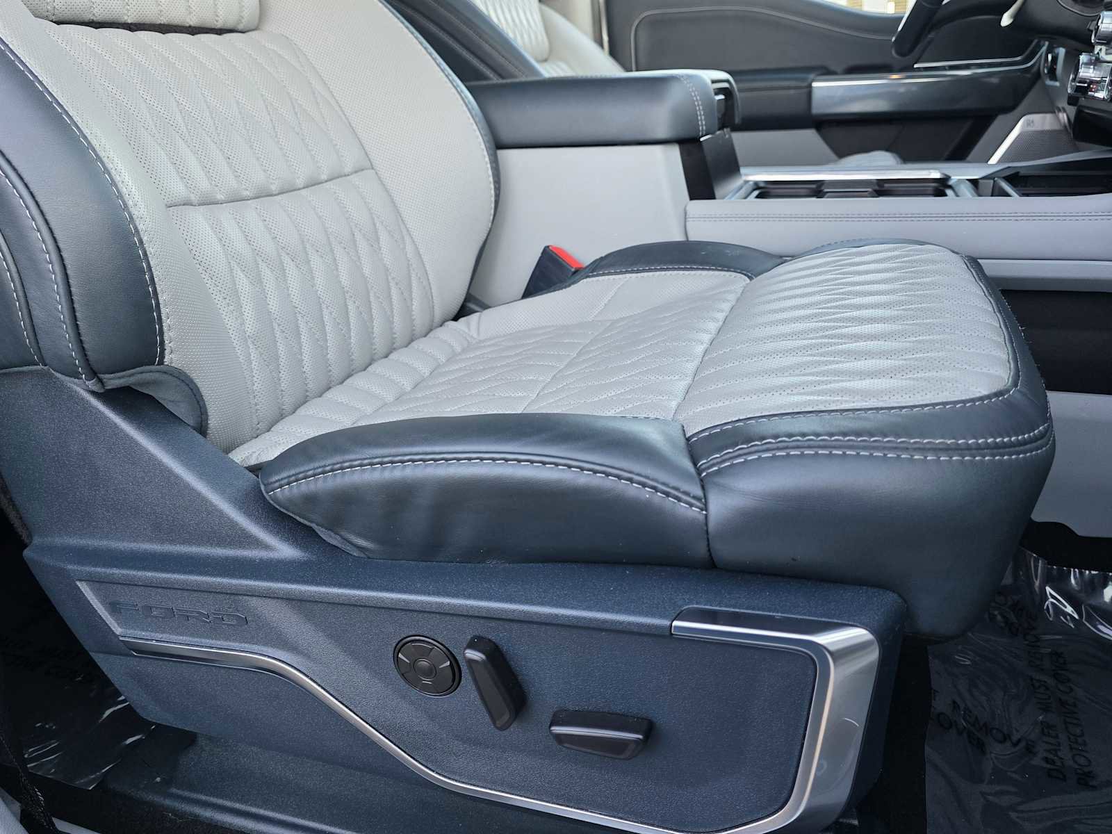 Used 2024 Ford F350 Limited w/ FX4 Off-Road Package image 41