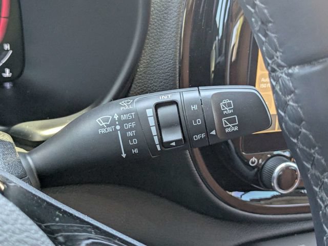 Used 2024 Kia Soul EX w/ Option Group 015 FWD image 28