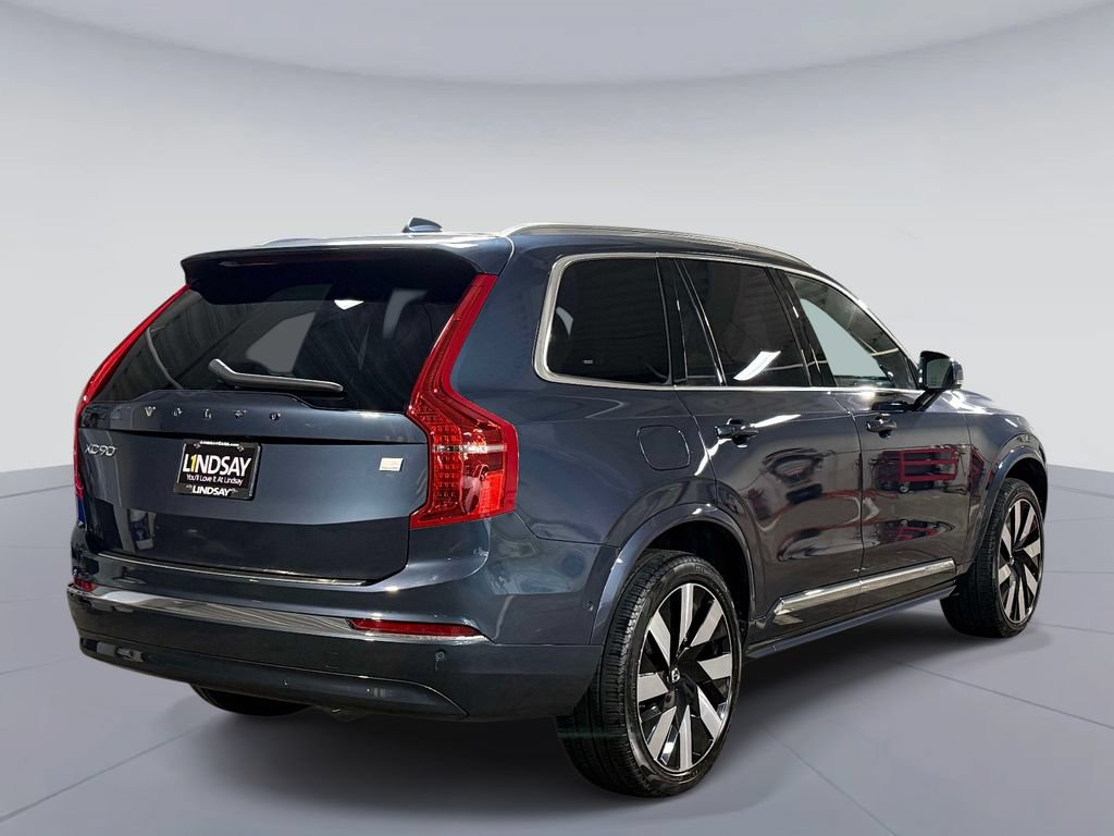 Used 2024 Volvo XC90 T8 Ultimate AWD/4WD image 10