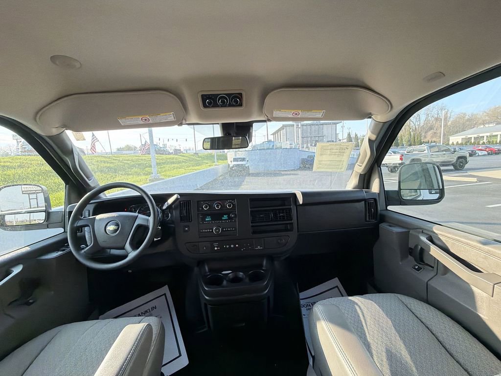Used 2019 Chevrolet Express 3500 LT w/ LT Preferred Equipment Group image 10
