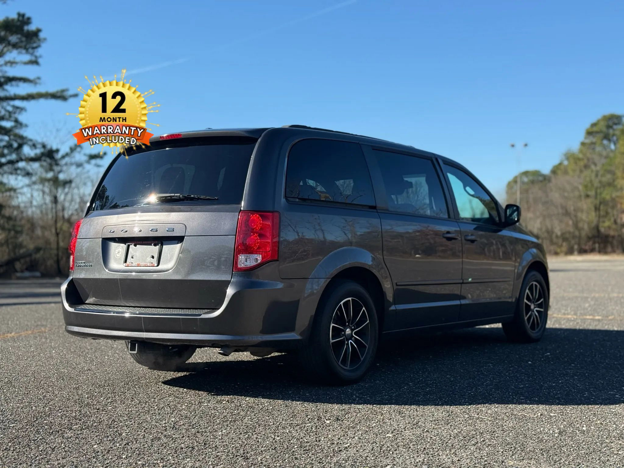 Used 2017 Dodge Grand Caravan SE image 55