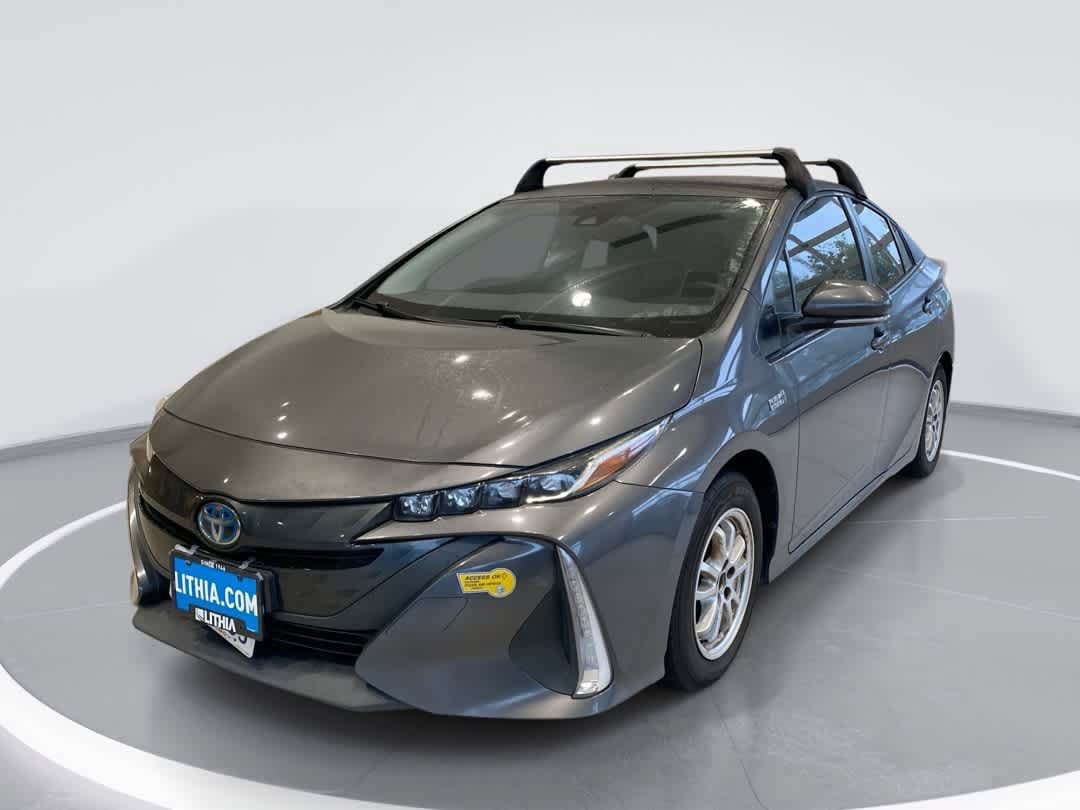 Used 2022 Toyota Prius Prime XLE FWD image 1