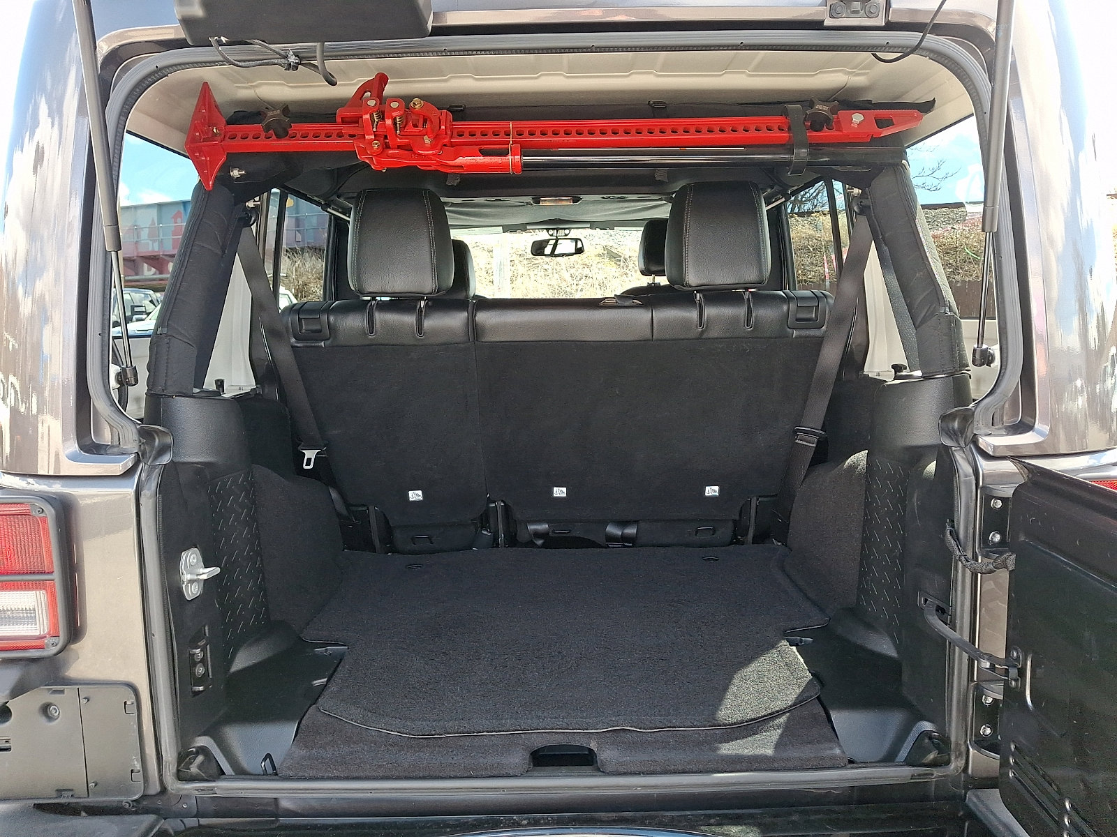 Used 2018 Jeep Wrangler Altitude image 28