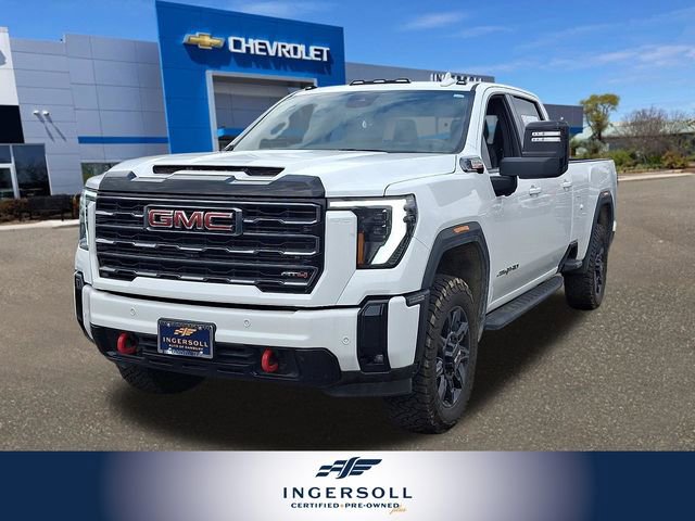 Used 2025 GMC Sierra 2500 AT4 image 1