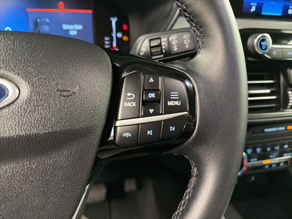 Used 2023 Ford Escape Active AWD/4WD image 17