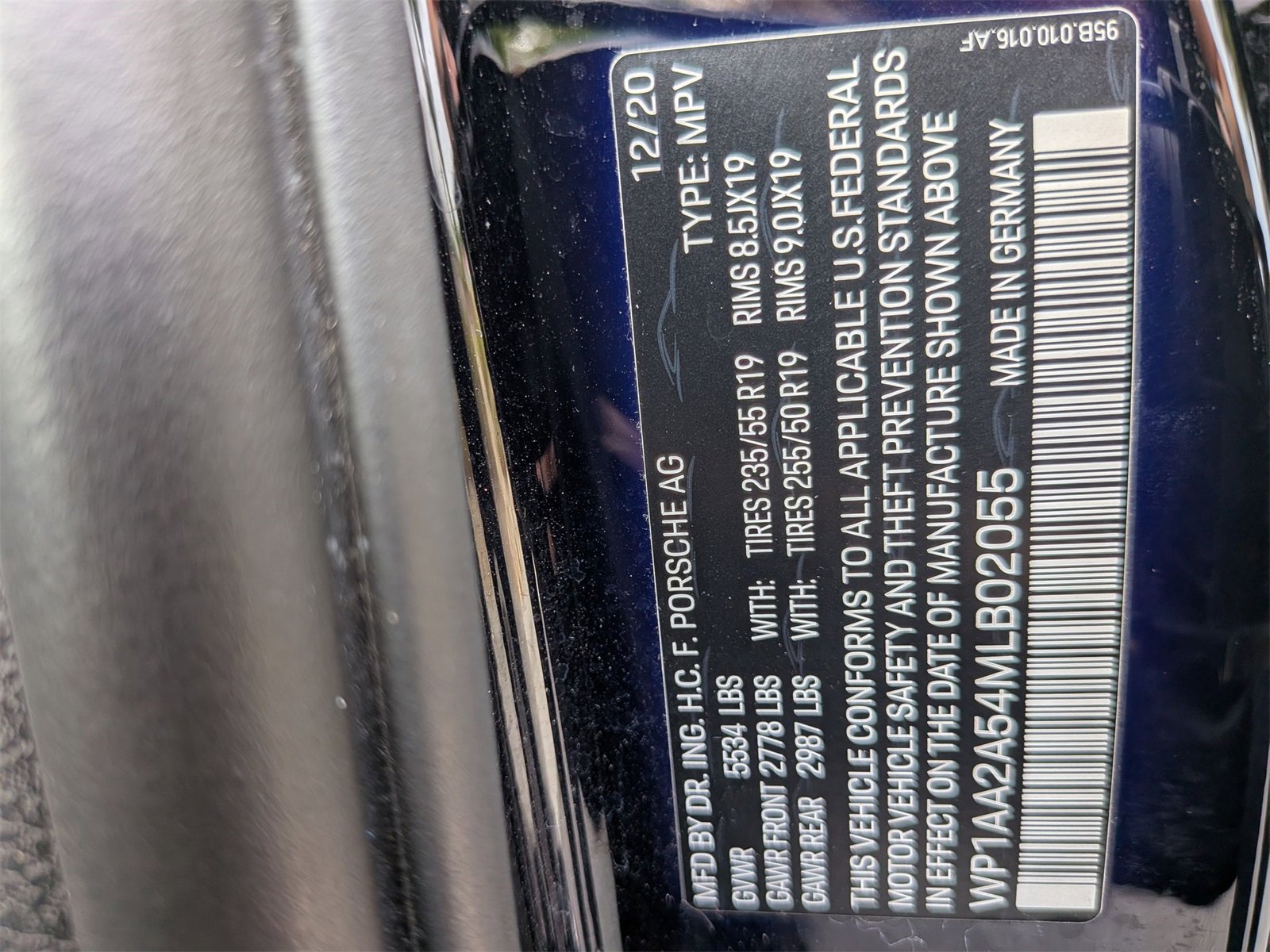 Used 2021 Porsche Macan image 44