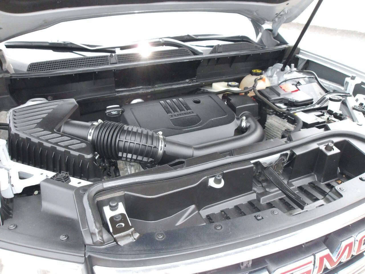Used 2020 GMC Acadia SLE AWD/4WD image 31