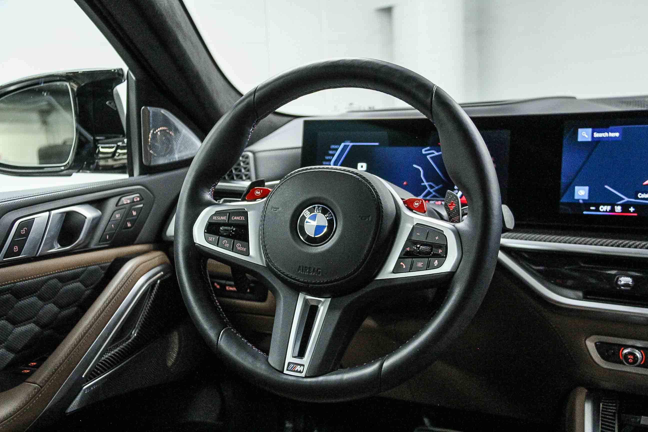 Used 2025 BMW X6 M Competition w/ Executive Package image 16