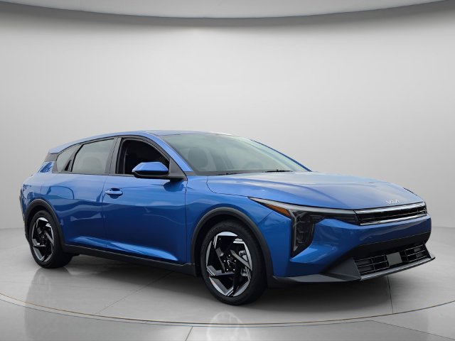 New 2026 Kia K4 EX FWD image 3