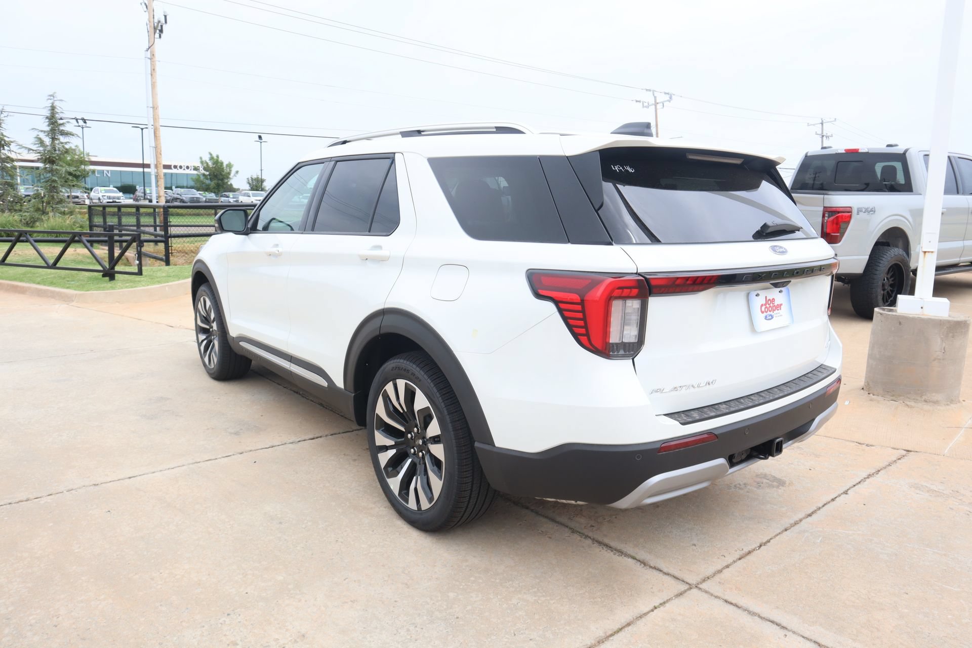 New 2026 Ford Explorer Platinum w/ LUX Leather Package AWD/4WD image 26