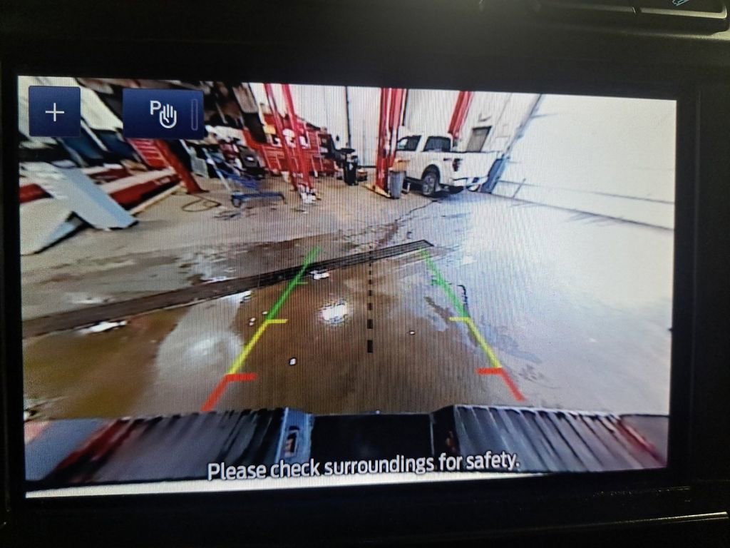 Used 2024 Ford F350 XLT w/ FX4 Off-Road Package image 34