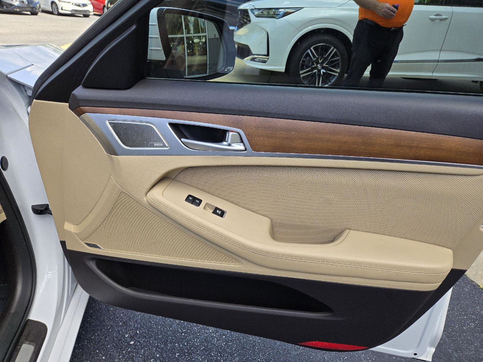 Used 2018 Genesis G80 3.8 w/ Option Group 03 RWD image 15