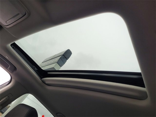 Used 2025 Honda CR-V EX image 17