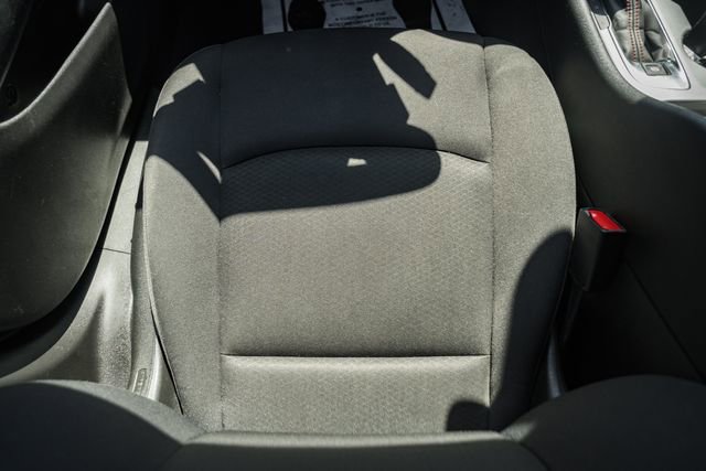 Used 2024 Chevrolet Malibu RS FWD image 36