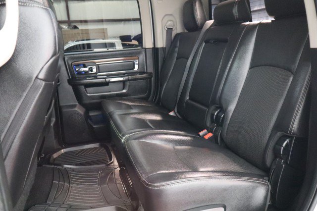 Used 2017 RAM 2500 Laramie w/ Convenience Group AWD/4WD image 10
